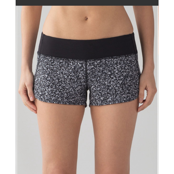 Lululemon Women’s Speed Short, Size 4, 2.5”’ Inseam, VGUC - Picture 1 of 8